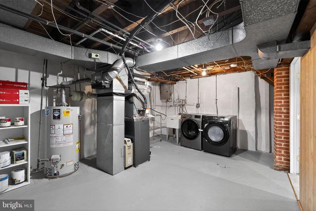 349 KIRKS LN, Drexel Hill, PA 19026