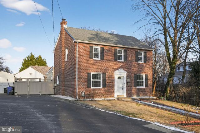 349 KIRKS LN, Drexel Hill, PA 19026