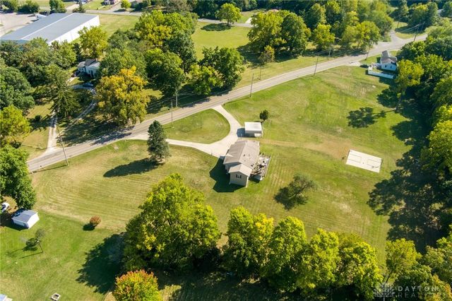 1109 Montgomery Avenue, Springfield, OH 45506