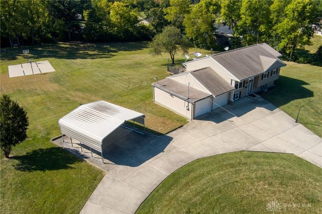 1109 Montgomery Avenue, Springfield, OH 45506