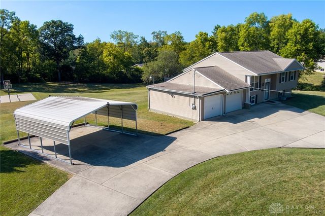 1109 Montgomery Avenue, Springfield, OH 45506