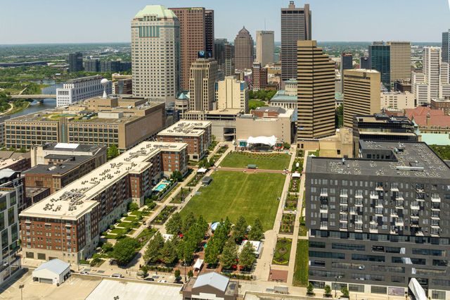 150 E Main Street, 305, Columbus, OH 43215