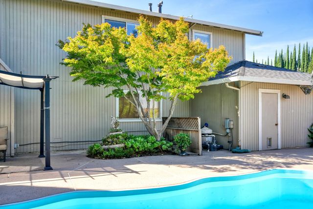 1164 Hidden Meadow, Manteca, CA 95337