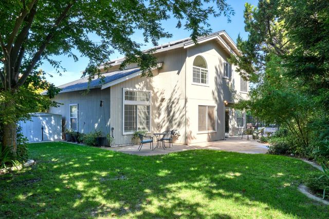 1164 Hidden Meadow, Manteca, CA 95337