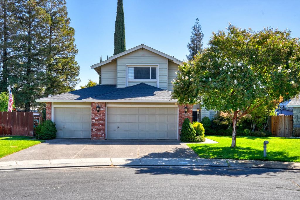 1164 Hidden Meadow, Manteca, CA 95337