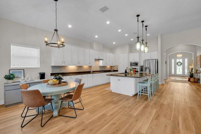 5331 SAGECREST DRIVE, Lithia, FL 33547