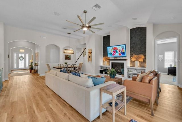 5331 SAGECREST DRIVE, Lithia, FL 33547