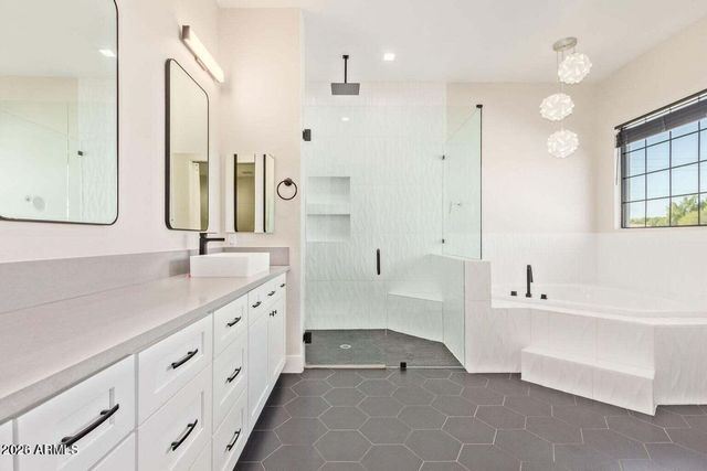 6521 N Citrus Road, Waddell, AZ 85355