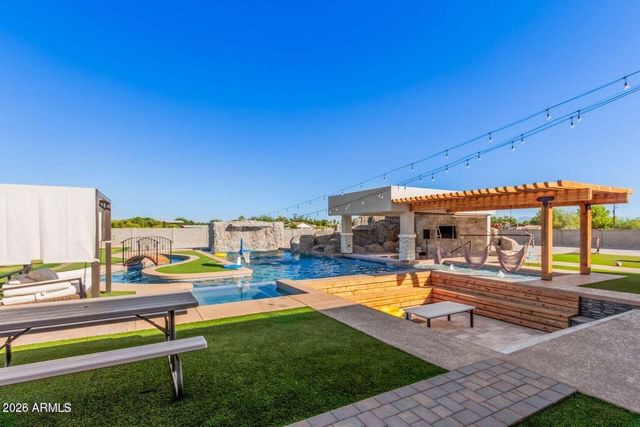 6521 N Citrus Road, Waddell, AZ 85355