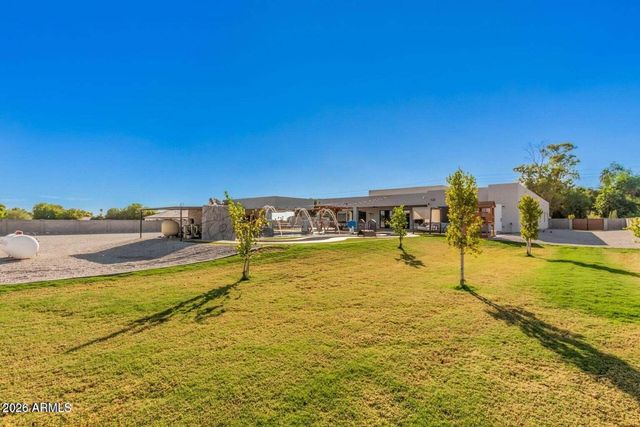 6521 N Citrus Road, Waddell, AZ 85355