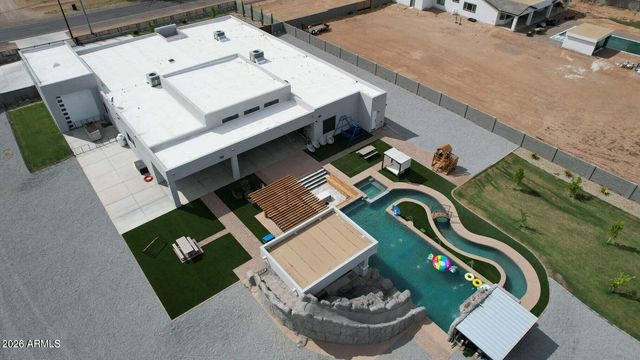 6521 N Citrus Road, Waddell, AZ 85355