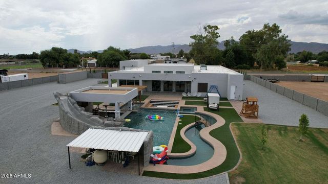 6521 N Citrus Road, Waddell, AZ 85355