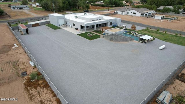 6521 N Citrus Road, Waddell, AZ 85355