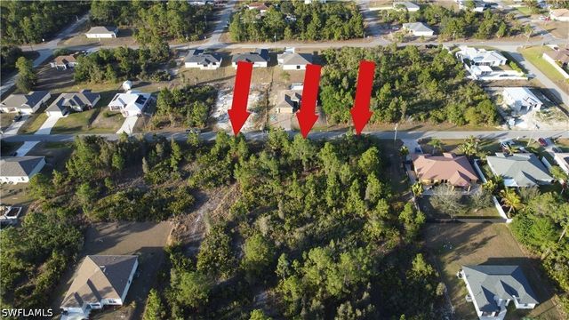 2911 45th ST W, Lehigh Acres, FL 33971