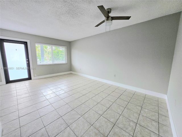 335 SW 20th Street 7, Fort Lauderdale, FL 33315