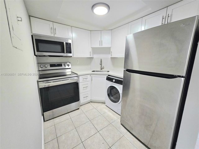 335 SW 20th Street 7, Fort Lauderdale, FL 33315