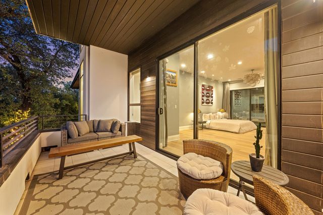 1201 Kenwood Ave, Austin, TX 78704