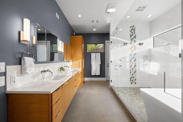 1201 Kenwood Ave, Austin, TX 78704