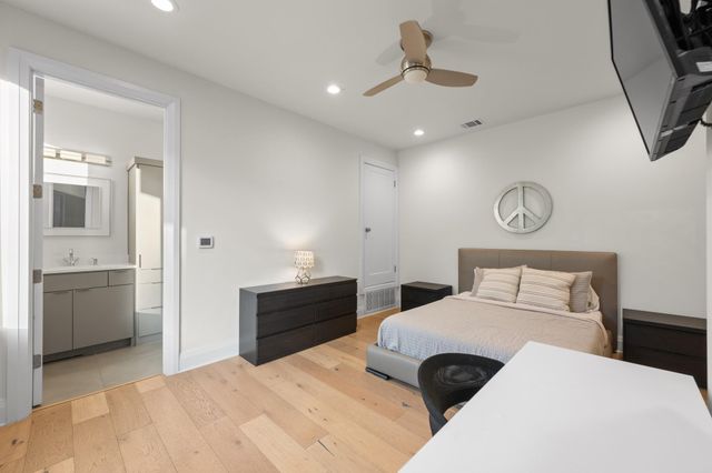 1201 Kenwood Ave, Austin, TX 78704