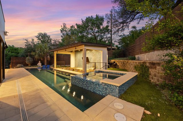 1201 Kenwood Ave, Austin, TX 78704