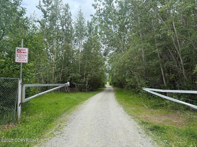 701 N Luke Street, Wasilla, AK 99654