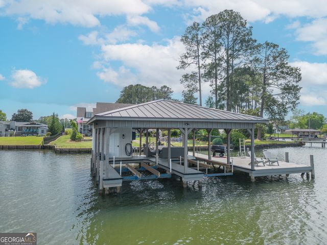 239 Lakeshore Circle, Milledgeville, GA 31061