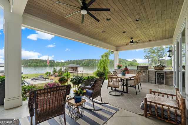 239 Lakeshore Circle, Milledgeville, GA 31061
