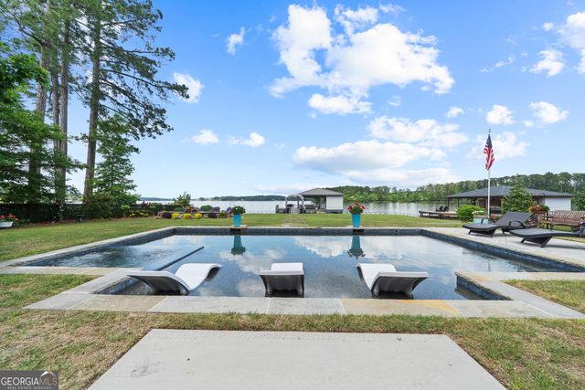 239 Lakeshore Circle, Milledgeville, GA 31061
