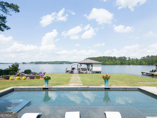 239 Lakeshore Circle, Milledgeville, GA 31061