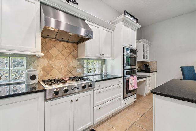 3025 NAUGHTON WAY, Tarpon Springs, FL 34688