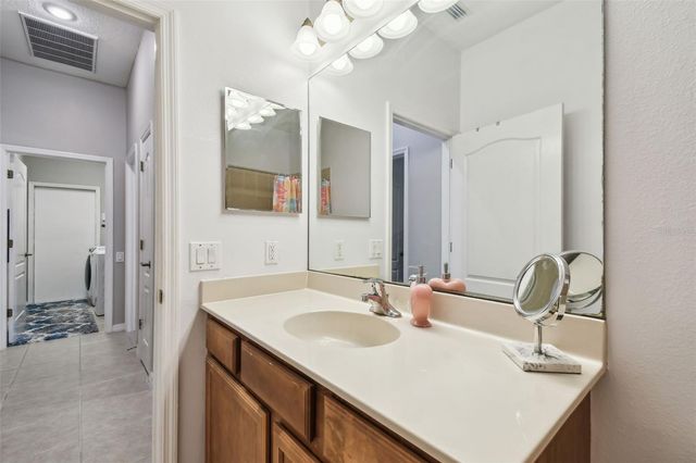 3025 NAUGHTON WAY, Tarpon Springs, FL 34688