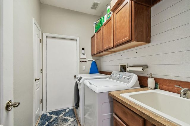 3025 NAUGHTON WAY, Tarpon Springs, FL 34688