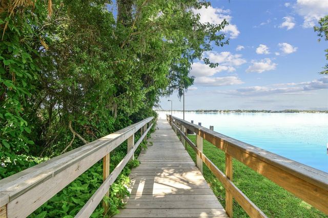 3025 NAUGHTON WAY, Tarpon Springs, FL 34688