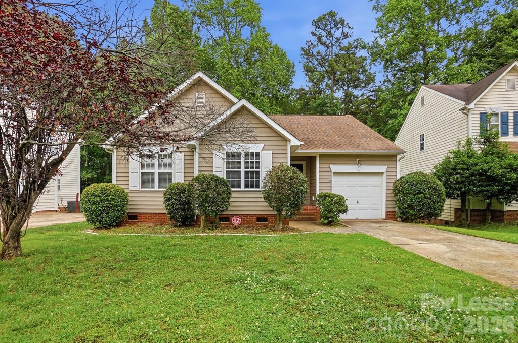 2830 Black Walnut Lane, Charlotte, NC 28262
