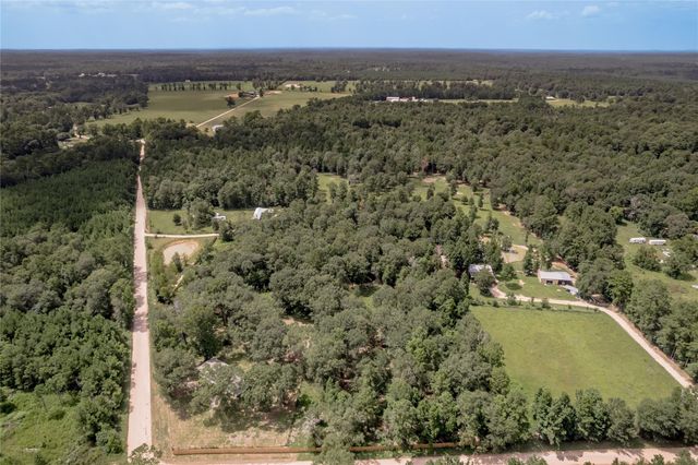 109 Buffalo Subdivision, Livingston, TX 77351