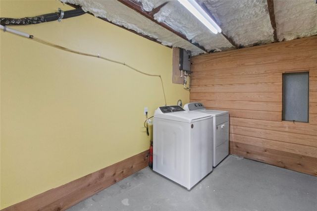 2603 Bernardo De Glavez Unit B, Galveston, TX 77550