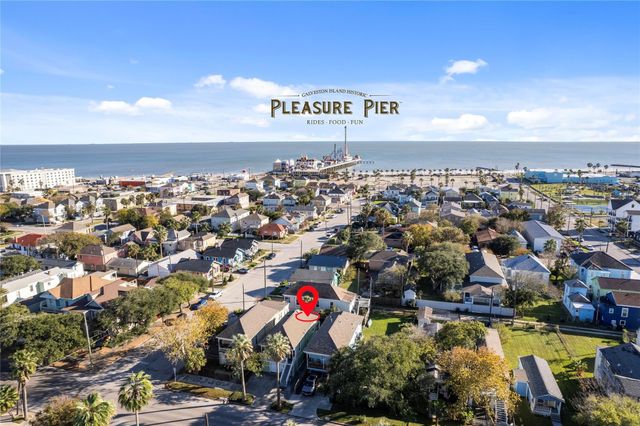 2603 Bernardo De Glavez Unit B, Galveston, TX 77550