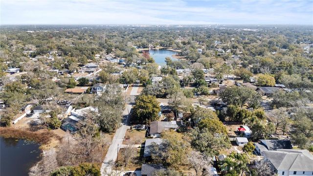 1708 POND LAKE DRIVE, Tampa, FL 33612