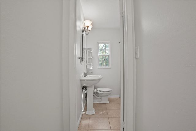 1708 POND LAKE DRIVE, Tampa, FL 33612