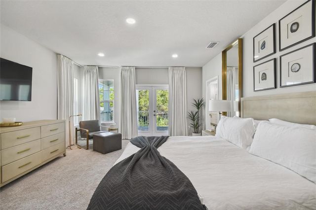 3814 WEST DE LEON STREET, Tampa, FL 33609
