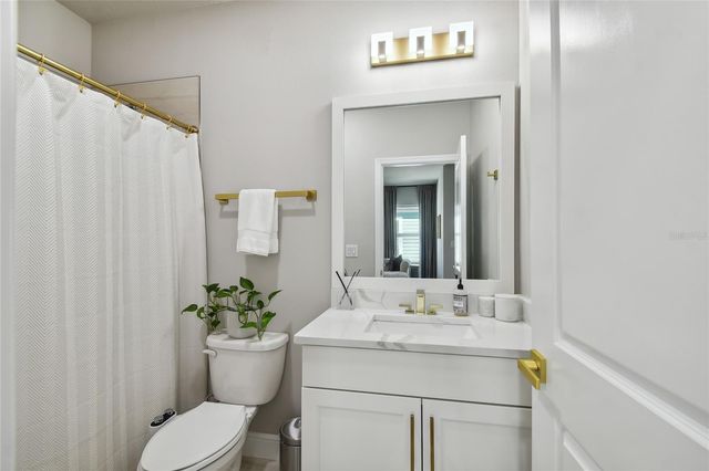 3814 WEST DE LEON STREET, Tampa, FL 33609