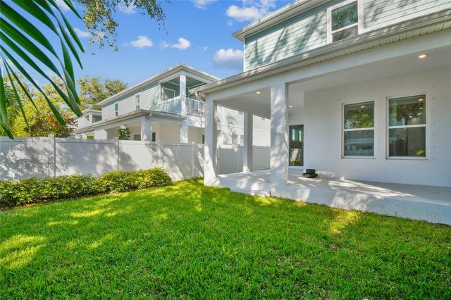3814 WEST DE LEON STREET, Tampa, FL 33609