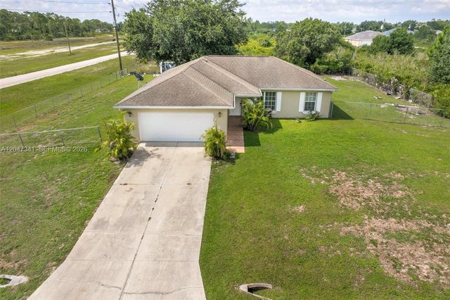 2501 57th Street W, Lehigh Acres, FL 33971
