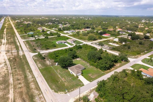 2501 57th Street W, Lehigh Acres, FL 33971
