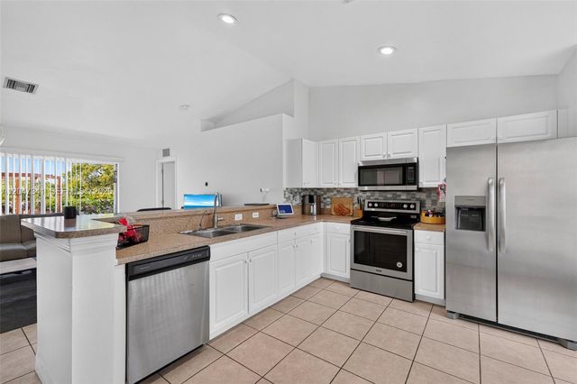2501 57th Street W, Lehigh Acres, FL 33971