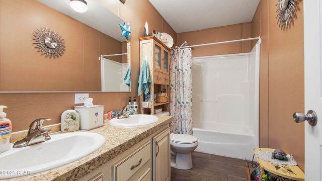 1716 Bradley Road, Westville, FL 32464
