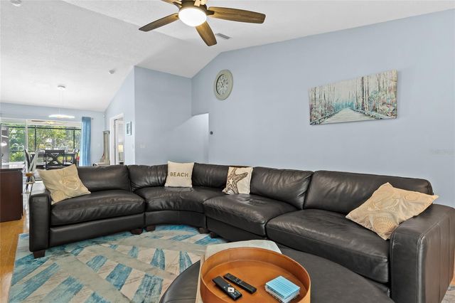 2718 FEIFFER CIRCLE, Sarasota, FL 34235