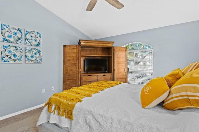 2718 FEIFFER CIRCLE, Sarasota, FL 34235