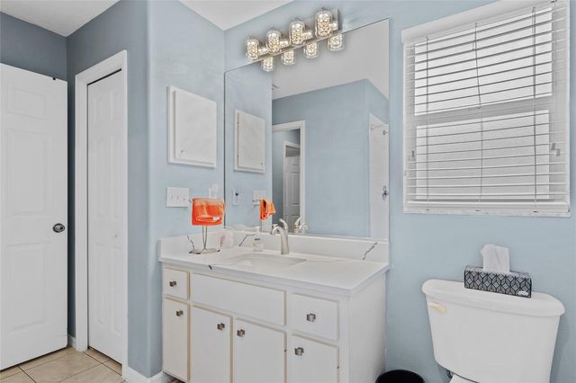 2718 FEIFFER CIRCLE, Sarasota, FL 34235