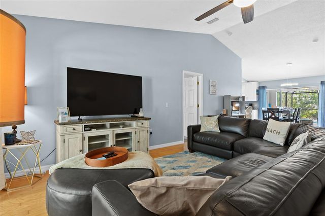 2718 FEIFFER CIRCLE, Sarasota, FL 34235